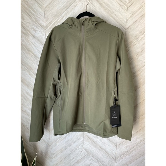 🍋Lululemon Warp Lite Jacket Packable🍋 - Picture 6 of 7